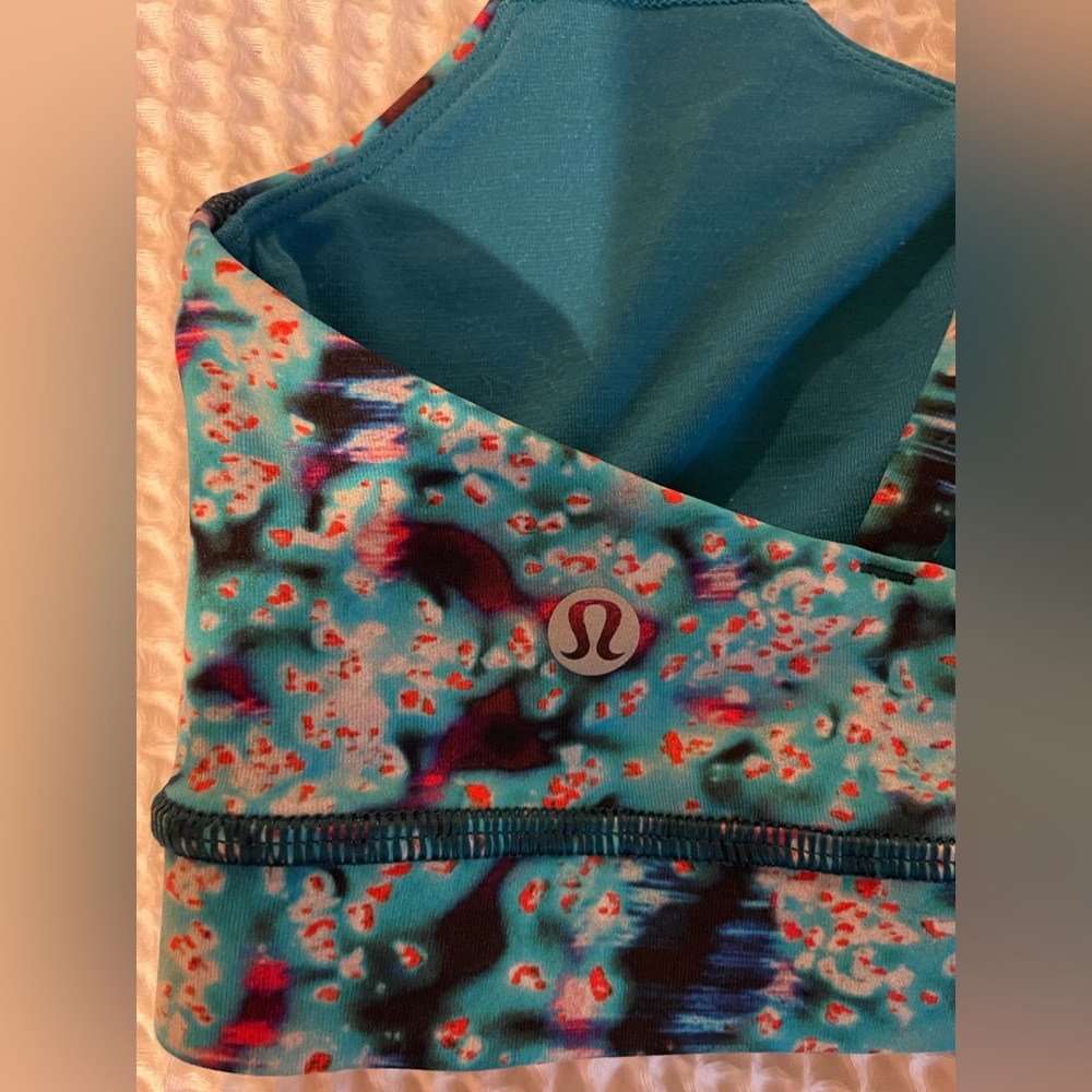 lululemon Energy Bra - Picture 4 of 5